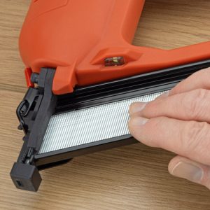 Master Nailer™ 400ELS Pro Electric Angled Nailer with 1000 Nails - Image 6